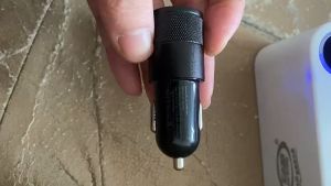 Dual-Port PD Quick Charge 4.0 Car Charger for iPhone/Samsung - 3.7A Dual USB/1 USB-C Multifunctional Anti-Fall New