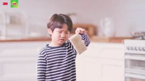 3M Scotch-Brite ก๊อตช์-ไบรต์ แผ่นใยขัดฟองน้ำสครับดอท รุ่นทั่วไป และ รุ่นไร้ริ้วรอย 1ชิ้น / 1แพ็ค