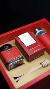 Set quà tặng hộp quà tặng saffron ngâm mật ong và táo đỏ / kỷ tử Kingdom Herb chính hãng
