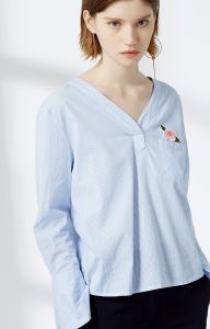 CFBOUTIQUE Criss Cross Fluted Sleeve Blouse