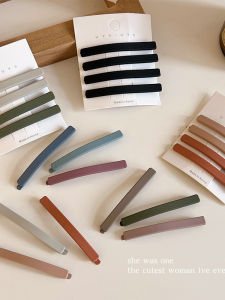 Matte Hair Clips: A Guide to Duckbill Clips & Card Holders