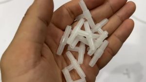 T nhựa phi 4 và ống nối dây sủi phi 4 dùng cho các máy sủi oxy bể cá