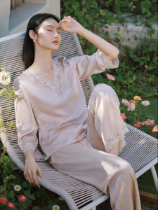 JINSANTA | V-neck Lace Comfortable Loose Long Sleeve 100% Silk Pajamas