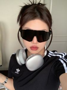 Outdoor Sports Cycling Windproof Sunshade Polarized Sun Glasses Men and Women Fashion Colorful Sunglasses Locomotive Large Frame Slim Look