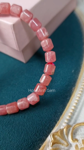 Vòng tay đá Đào Hoa Rhodochrosite thiên nhiên lu thống 6x6.2 li VIP cho phong thủy mệnh Hỏa Thổ | Hoa Minh Gem