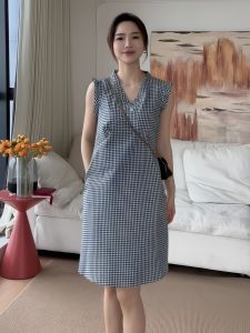 Slimming Plaid V-Neck Belted Waist Midi Dress Commute Simple Style Summer New Arrival Skirt Type Dress with Wooden Edge Trim