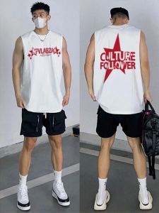 เสื้อกั๊กแขนกุดคอตตอนแท้พิมพ์ลายตัวอักษรสำหรับผู้ชายในช่วงฤดูร้อน สไตล์สตรีทอเมริกัน เสื้อยืดคอกลม ทรงหลวม ใส่สบาย