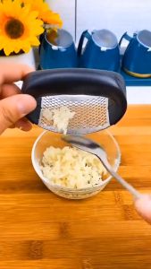 Penggiling Bawang Putih / Pengiris Penghancur Bawang Putih