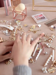 12-28 Compartment Transparent Plastic Storage Box Jewelry Organizer for DIY Crafts and Home