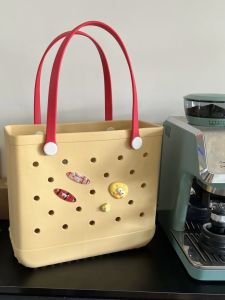 กระเป๋าถือผู้หญิง Super Soft Waterproof Single Shoulder Beach Bag กระเป๋าใส่ของสำหรับเดินทางแบบถือได้ขนาดกลางสไตล์อังกฤษ