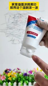 สีทาผนัง ลูกกลิ้งใหญ่ ลบรอยผนัง สีทาผนังพร้อมลูกกลิ้ง สีขาว 300g สีผนัง กันน้ำ ม้วนซ่อมผนัง แห้งเร็ว ม้วนซ่อม