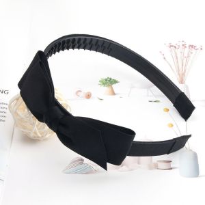 Trendy Butterfly Knot Hair Clip Wide Edge Anti-Slip Black Headband Outdoors Womens Fashion Hair Accessories Satin Material