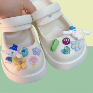 10Pcs/Set Crocs Charms Cute Sanrio Cartoon 3D Cinnamoroll Detachable Shoe Buckle Decoration for Crocs