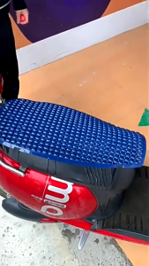 รถจักรยานยนต์ไฟฟ้าเบาะรองนั่ง หุ้มเบาะรถมอไซ ผ้าคลุมเบาะนั่งรถจักรยานยนต์ Motorcycle seat นั่งสบาย แผ่นรองกันร้อน ติดตั้งง่าย