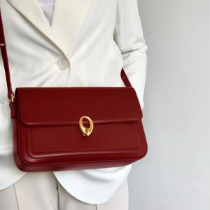 Red retro bag womens 2025 new French niche light luxury high-end underarm bag bridal wedding bag tote bag