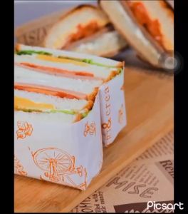 Giấy Gói Sandwich Giấy Thấm Dầu Báo Nâu 28x38cm 48-50 Tờ Giấy Nến Lót Bánh Mì Bento