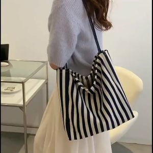 tas tote bag wanita import Tas Tangan wanita Tas Belanja Kapasitas Besar Mode Kasual Tas Bahu Bergaris tas nilon wanita tas rajut wanita DMTS119