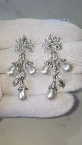 Neriza Jewelry/ ต่างหูระย้าเพชรสังเคราะห์ประดับมุก เกรดพรีเมี่ยม ประกายไฟเทียบเท่าเพชรแท้  NE188