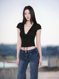 Basic House | Design Elegant White Lightweight Tencel Lace Ribbon Sleeve T-Shirt Women