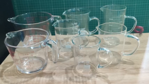 (Có quai) Cốc thủy tinh có quai cầm chịu nhiệt chia vạch 250ml 350ml 400ml 500ml 600ml 1000ml thí nghiệm