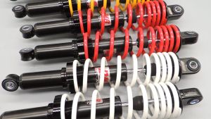 โช็คหลัง BMB แท้ 100% รุ่น สำหรับ WAVEทุก รุ่นเวฟ110i เวฟ125WAVE-100S2005 โช็คหลัง สูง340mm แบบ HYBRID มีสีให้เลือกหลายสี (แดงเหลืองขาว) เวฟ โช๊คแต่ง