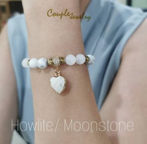 สร้อยข้อมือหินมงคลฮาวไลท์และมูนสโตน ขนาด8 มม.