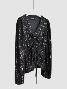 เสื้อยืดคอกลมแขนยาวทรงหลวมสไตล์ยูนิเซ็กซ์ ดีไซน์เก๋ไก๋ ประดับลูกปัดขนาดใหญ่ แฟชั่นฤดูใบไม้ผลิและฤดูใบไม้ร่วง