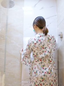 Bathroom waterproof wallpaper self adhesive PVC moisture-proof thickened oil-proof kitchen tile wall sticker