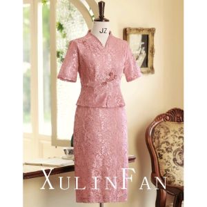 Elegant Wedding Guest Dress Young Mother-In-Law Cheongsam Gown Vintage Style Midi Length Polyester Fiber Seven Sleeve Length