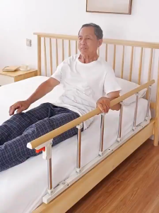 Bed fence No need for punching * Foldable bed railing Aluminum alloy safety protection baffle Suitable for infants and elderly patients Elderly bed armrest Help the elderly get up and prevent falls