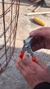 Hog Ring Pliers With 600Pcs Hog Rings M Nails Poultry Chicken Mesh Cage Wire Installation Tools Fences Netting Tags Traps Cage