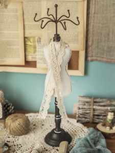 Princess Model Jewelry Storage Rack