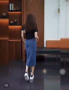 Womens Casual Retro Front slit denim skirt Highwaist midi skirts stretchable new denim fabric Garterized waist pockets S-3XL