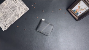 กระเป๋าสตางค์แบบมีซิปรอบสไตล์วินเทจ - ทันสมัยและใช้งานได้หลากหลาย พร้อมช่องใส่บัตรและช่องใส่เหรียญ