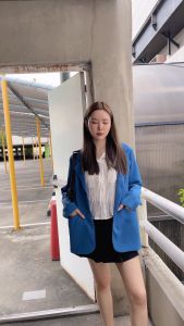 SLYQ WINTER SUN OVERSIZED BLAZER เสื้อเบลเซอร์ทรงโอเวอร์ไซส์ แขนยาว