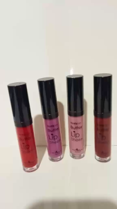 Italia deluxe Butter Lip Sheen super moisturizing with shea butter oil& vitamin E