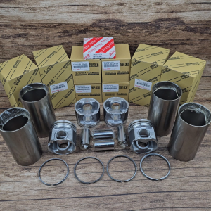 LINER FURING BURING + PISTON SET + RING PISTON SET STANDAR TOYOTA INNOVA DIESEL LAMA