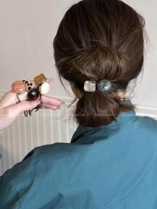 เรซินยืดหยุ่นสูง พื้นผิว ยางรัดผมสําหรับผู้หญิง มีสไตล์ ยางรัดผม ห่วงผม ทันสมัย เครื่องประดับผม สไตล์เกาหลี