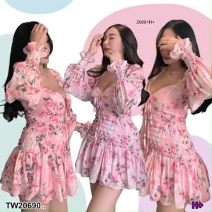 TW20690 เดรสสั้นสมอครอบตัว แขนยาว ลายดอกไม้ ..