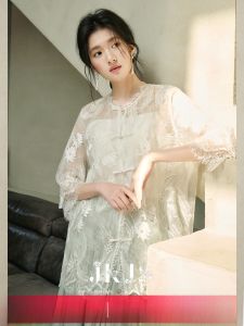 JK＆JS | Áo Sơ Mi Lụa Thanh Lịch Trẻ Trung Với Họa Tiết Thêu Đầy