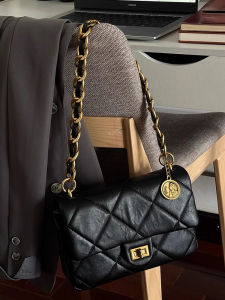 Black Quilted Chain Bag Womens Commuter Shoulder Crossbody Bag Soft PU Material Pure Color Square Shape Daily Match