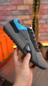 Sepatu Pria Sneakers Casual ringan Nyaman buat Olahraga dan Segala Aktivitas FREE BOX K36 Slip-On Sneakers Kulit Pu Sneakers Gaya Korea Untuk Segala Aktivitas - Lazada