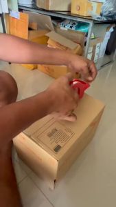 เทปกาวใส เคอรี่ TAPE Kerry ขนาด 2 นิ้ว 100 หลา 1ม้วน เทปเหนียว ติดแน่น ใช้งานลื่นมือ ไม่ฉีกขาดง่าย