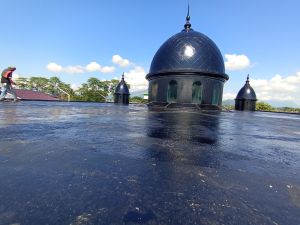 Asphalt emulsion aspal cair cat waterproof pelapis anti rembes dan anti bocor 25 kg