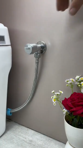 Vòi nước 2 đầu ra có khóa độc lập Van chia nước chữ H van khóa nước 2 cổng xả