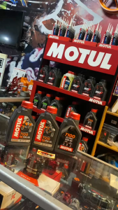 oli mesin motul 7100 10w40 10w50 10w60 zx25r ninja 250 er6 cbr250rr r25 mt25 mt15 r15
