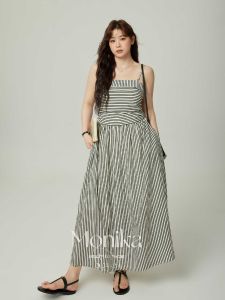 Đầm Dài Retro Pháp Sọc Halter Siết Eo Plus Size