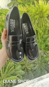 Womens round-toe black shoes fashion student black shoes 5CM thick rubber non-slip black shoes slip-on comfortable black shoes suitable for school and office wear all seasons waterproof black shoes 0110523