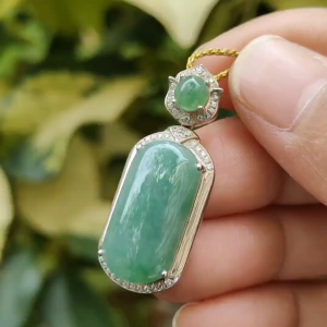 High Quality Rare Green Cabochons on Natural Type A Jadeite Jade set with S925 as Pendant certificate weighs 5.44 grams measurement 34.2 * 13.3 * 9.1 mm (s925p4)