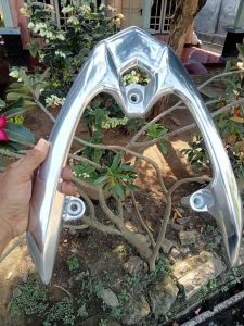 BEHEL BEGEL PLANGER VARIO 150 LED 2015-2017 PEGANGAN JOK BELAKANG VARIO LED 2015-2017